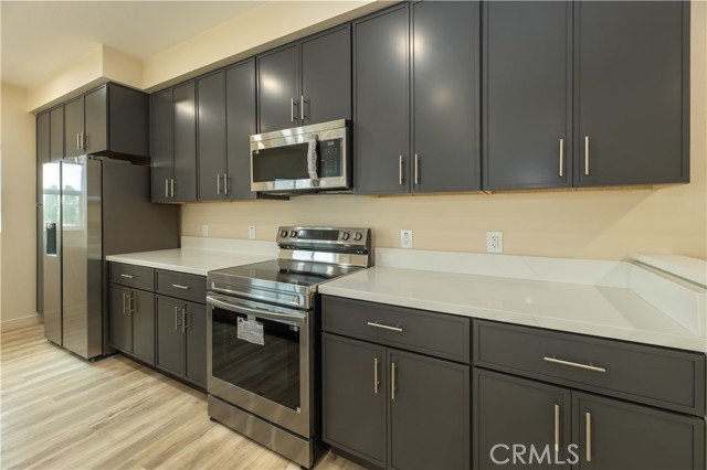 8189 Aventus LN