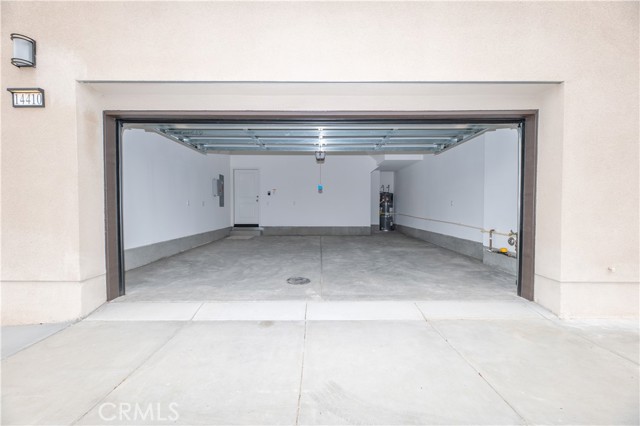 8189 Aventus LN