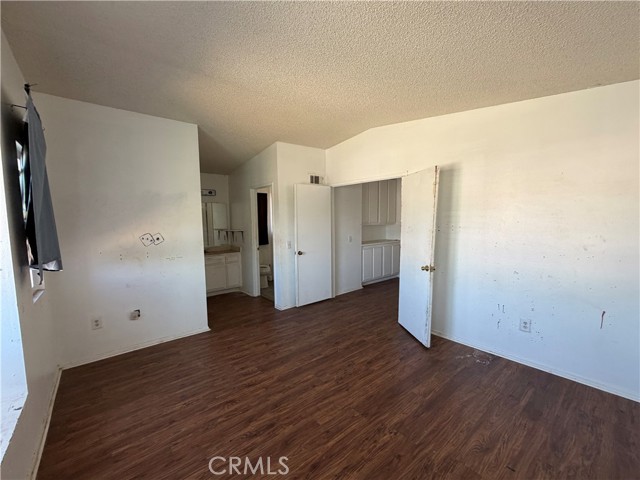 7556 Villa Ave