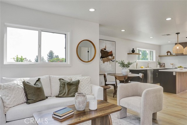 5218 Barker DR