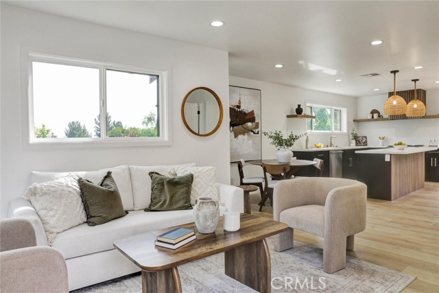 5218 Barker DR