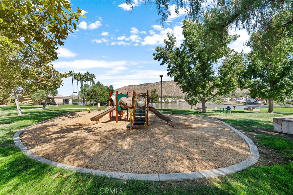 23469 Mariner Way