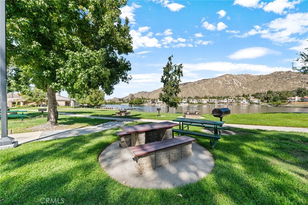23469 Mariner Way