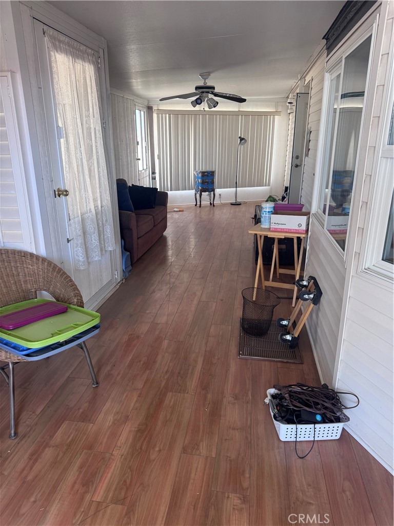 1295 S Cawston 69