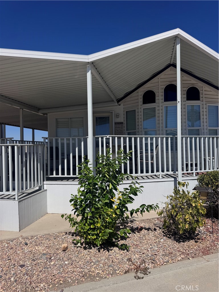 1295 S Cawston 69