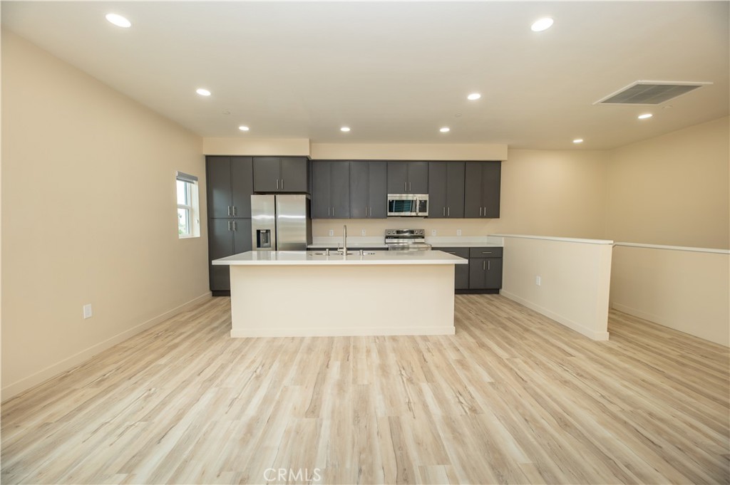 14408 Bing Ave