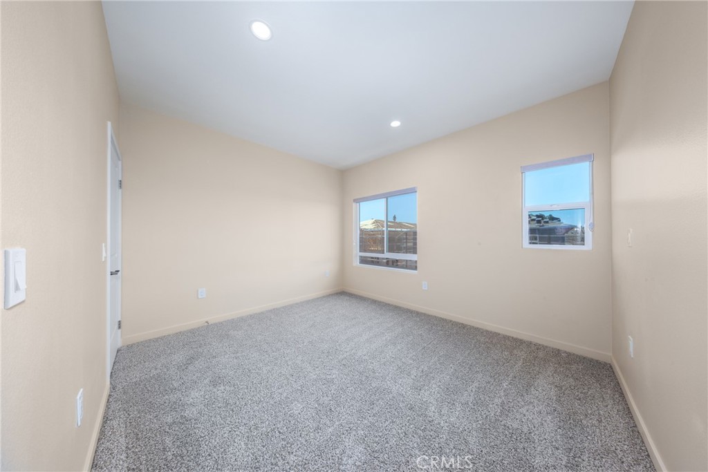 8183 Amerena Way