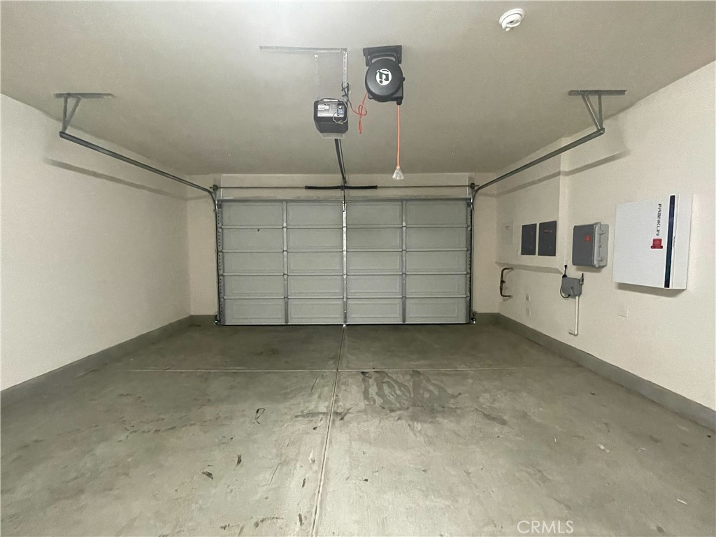 25344 Picket Range