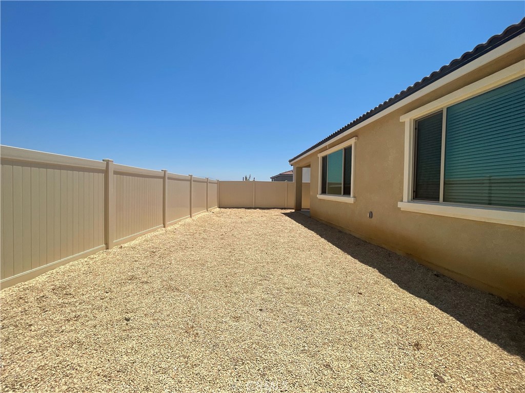 25344 Picket Range