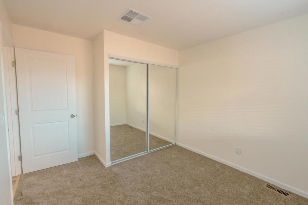 13818 Vista Del Lago