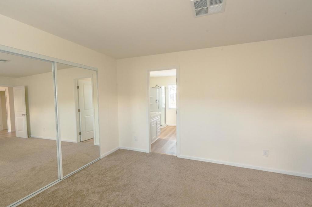 13818 Vista Del Lago