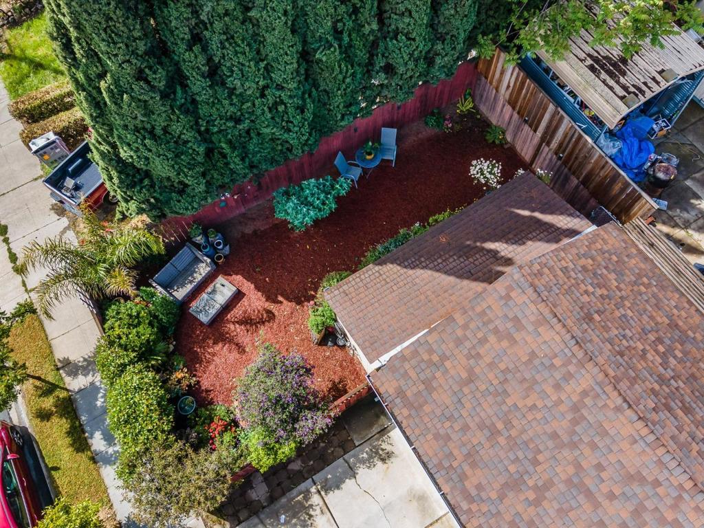 848 E Julian Street