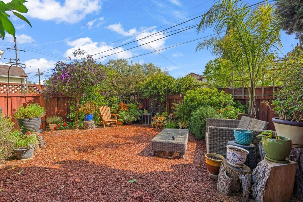 848 E Julian Street