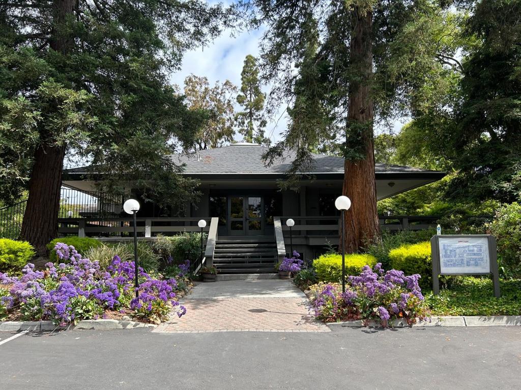 151 Buckingham Drive 235