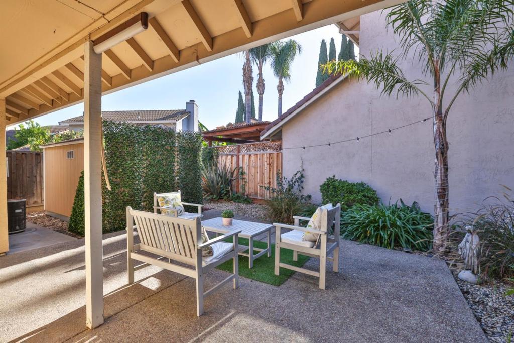 1046 Kiser Drive