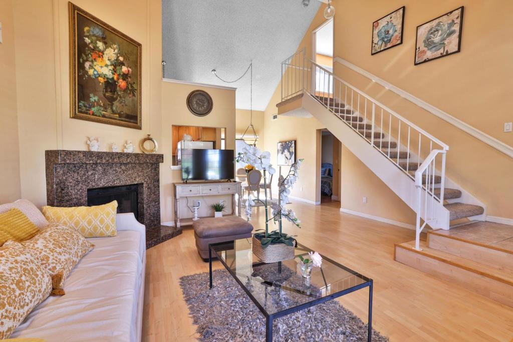 1046 Kiser Drive