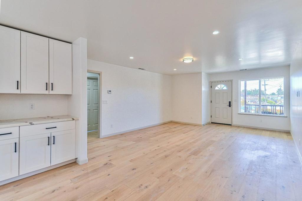 3020 Liberty Court