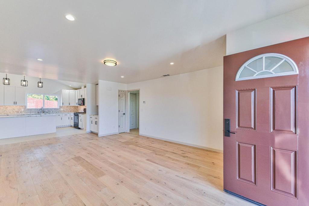 3020 Liberty Court