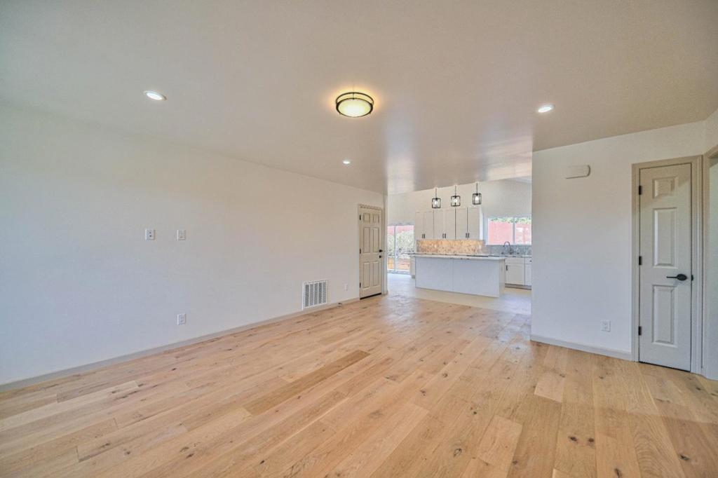 3020 Liberty Court