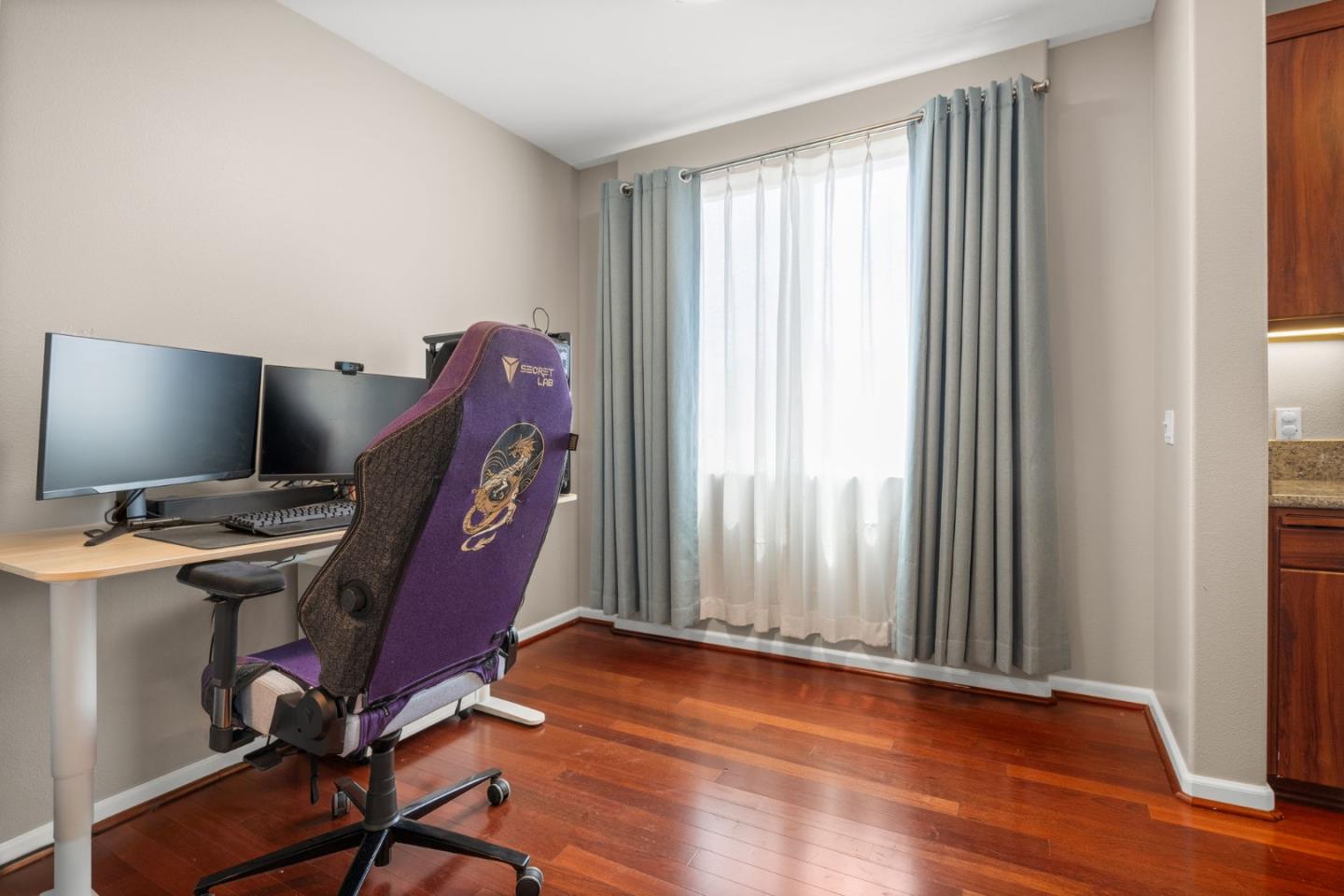 1101 South Main 328