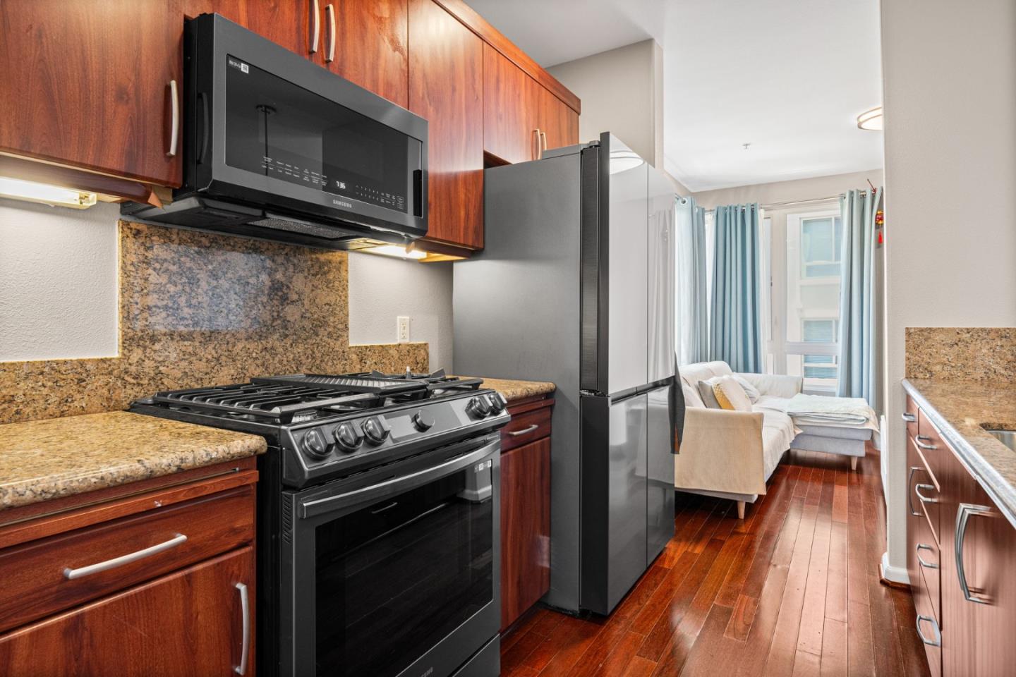 1101 South Main 328