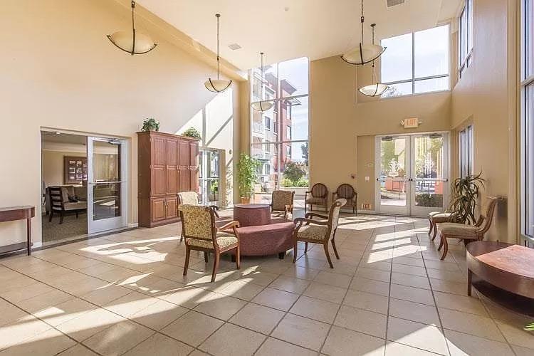 1101 South Main 328