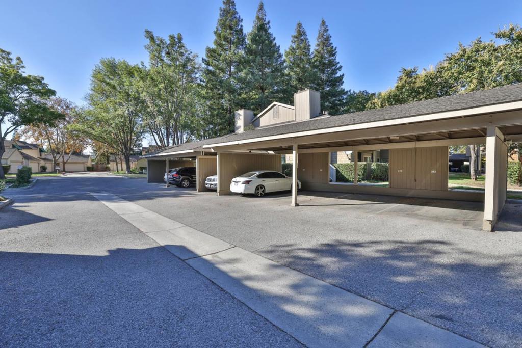 5434 Makati Circle