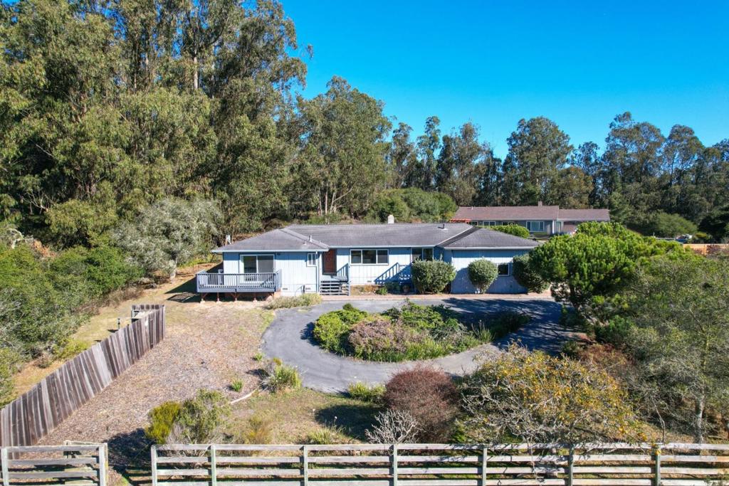 7375 Leafwood Drive