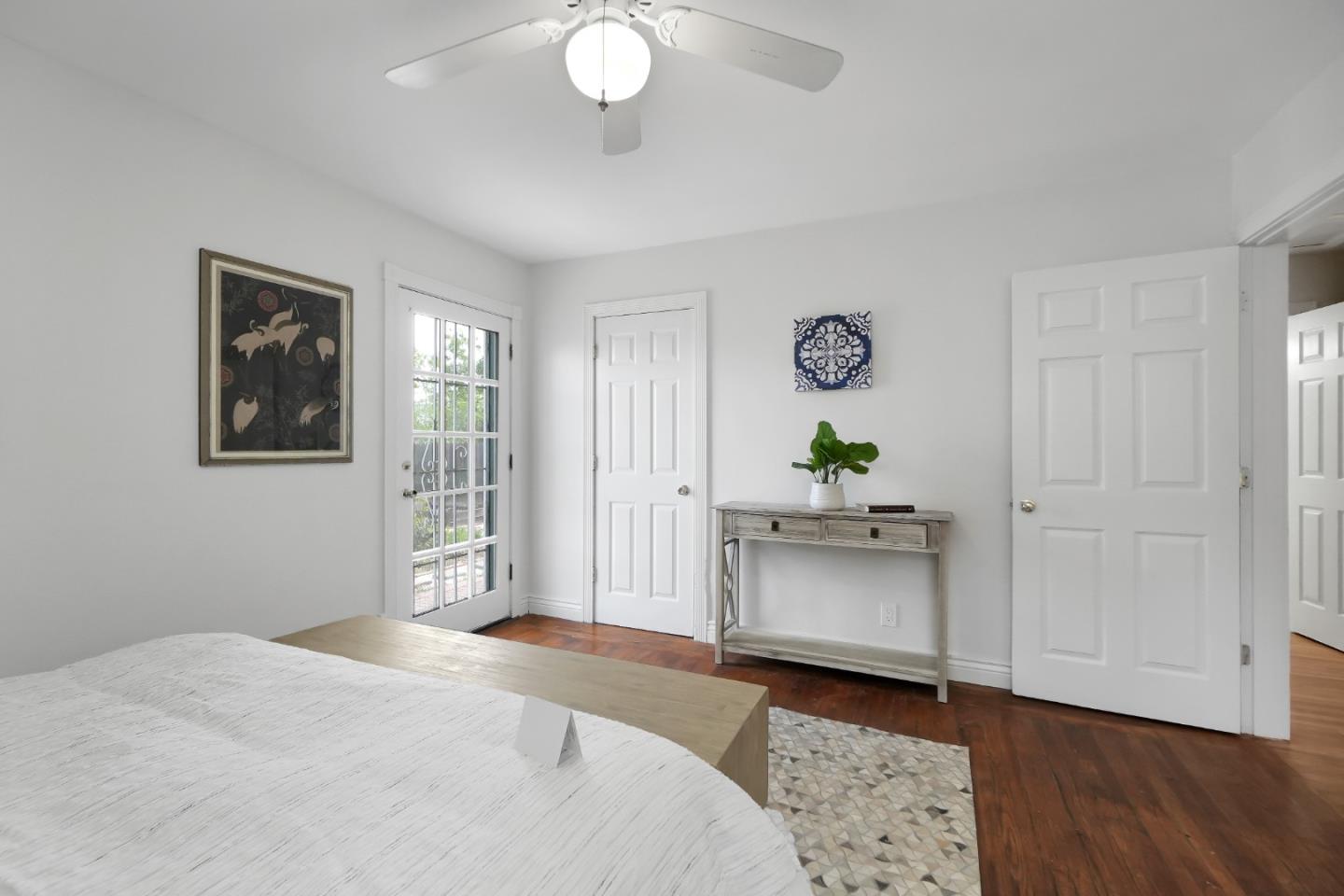 2357 Hickory DR