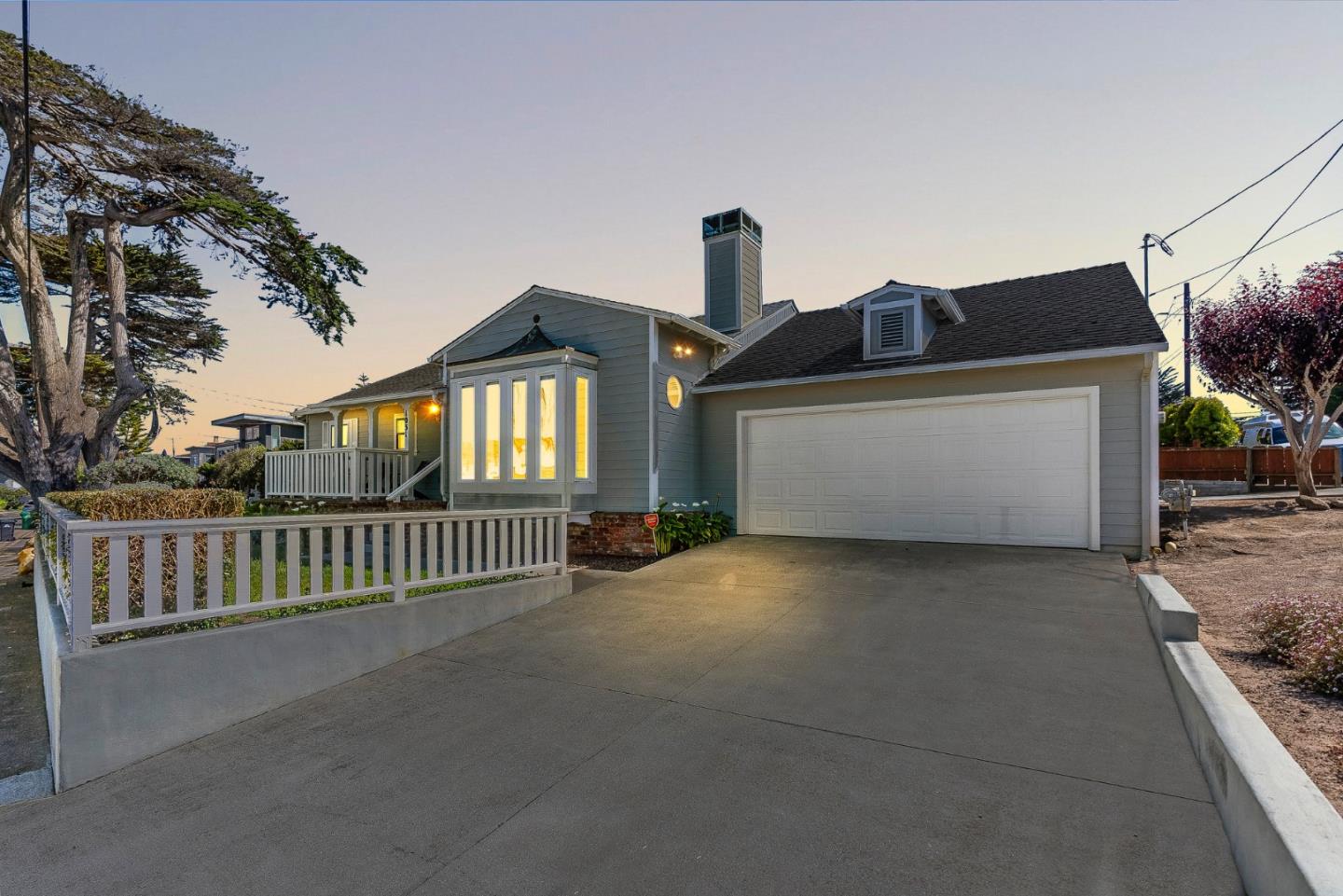 1031 Balboa AVE