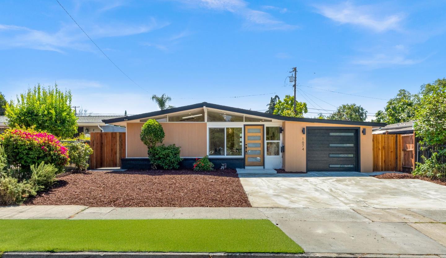 1674 Miami Drive