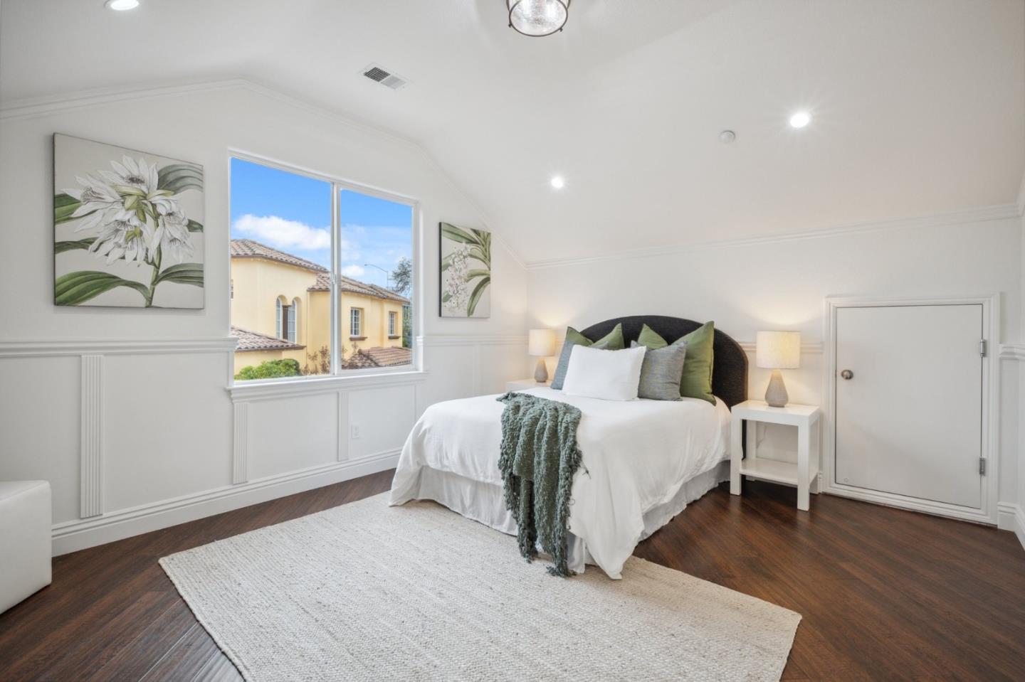 2325 Olea Court