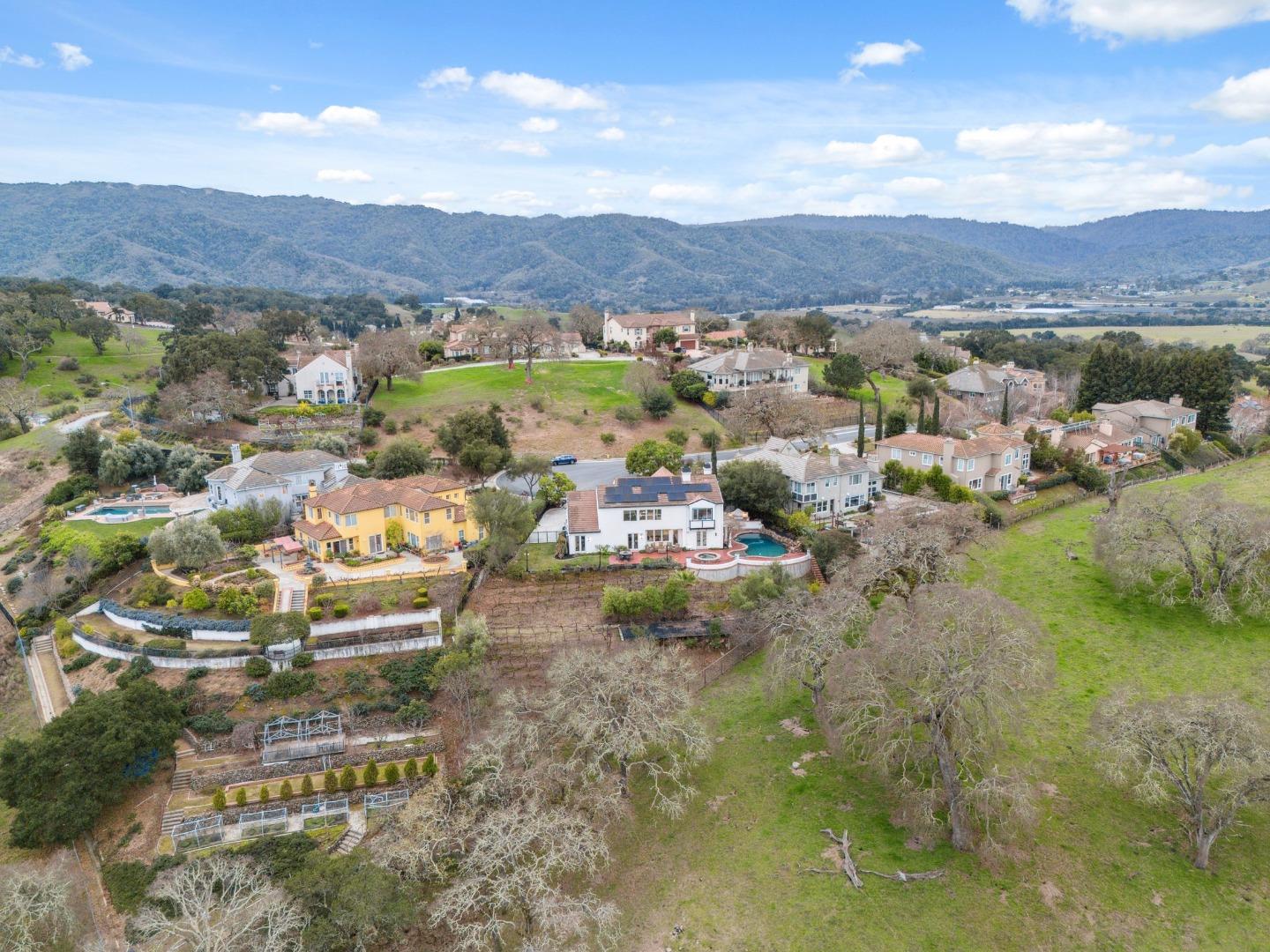 2325 Olea Court