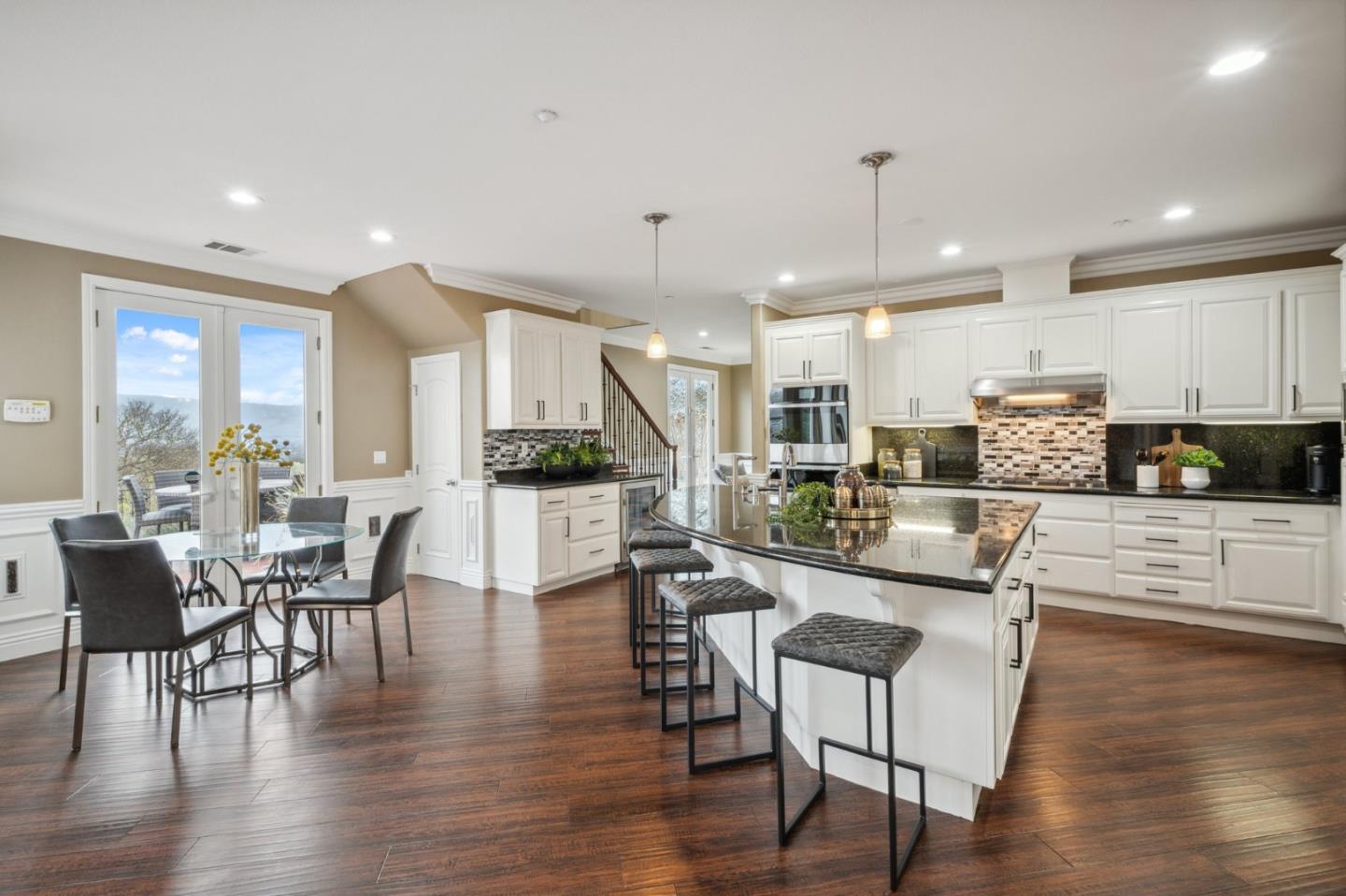 2325 Olea Court
