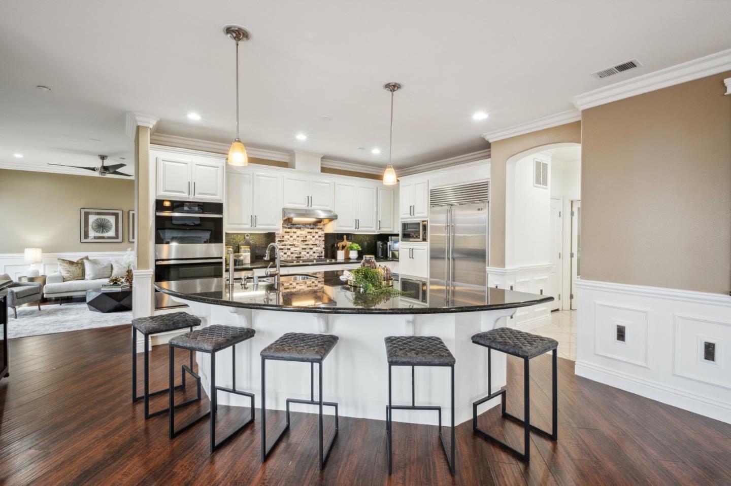 2325 Olea Court