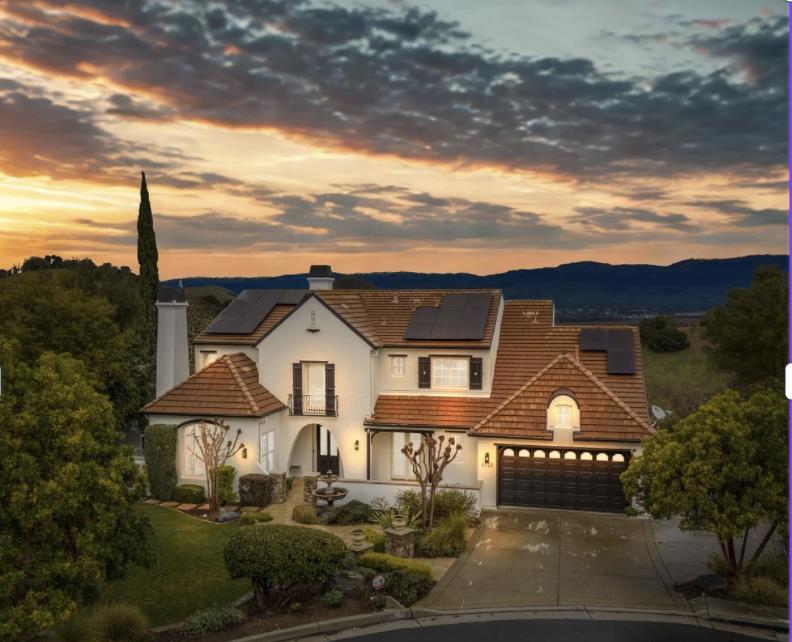 2325 Olea Court