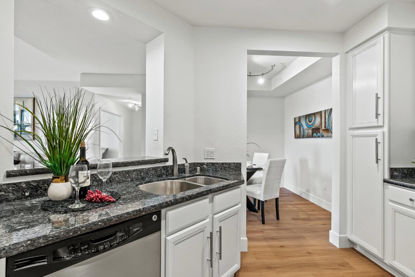 435 North 2nd Street 418