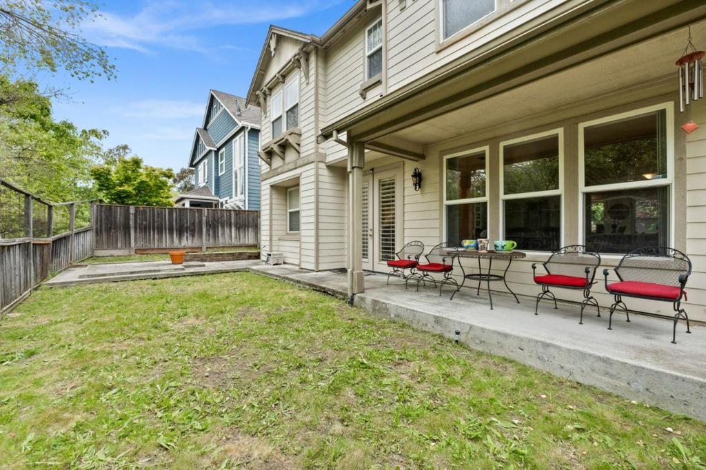 166 Kensington Circle