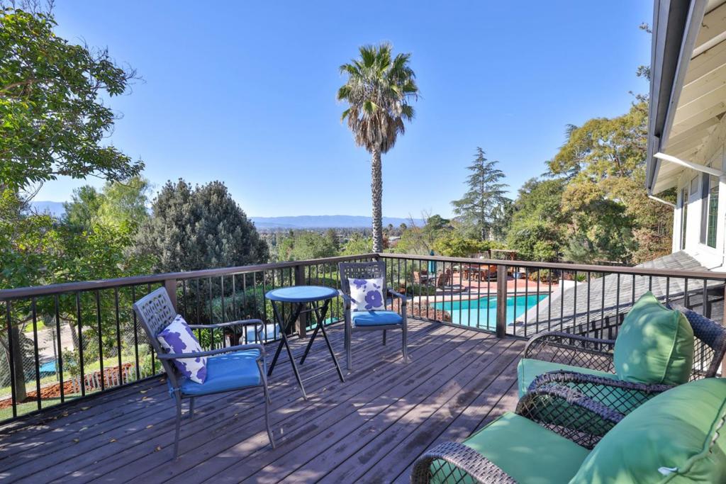 363 Hines Court