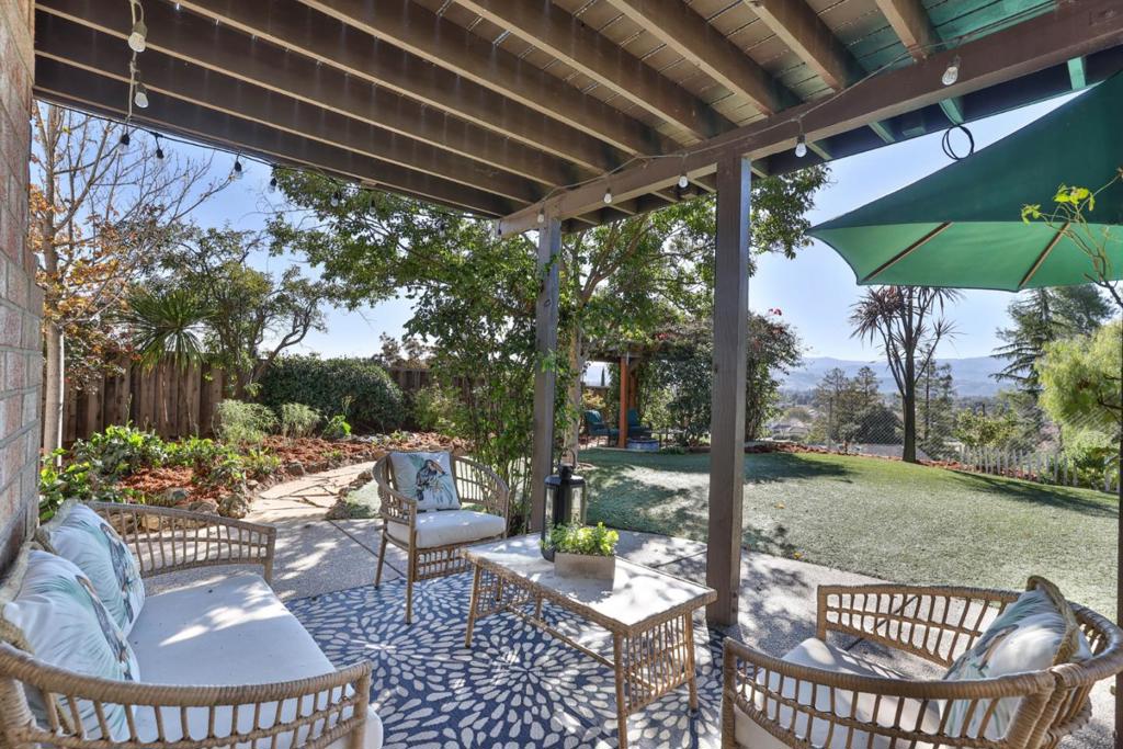 363 Hines Court
