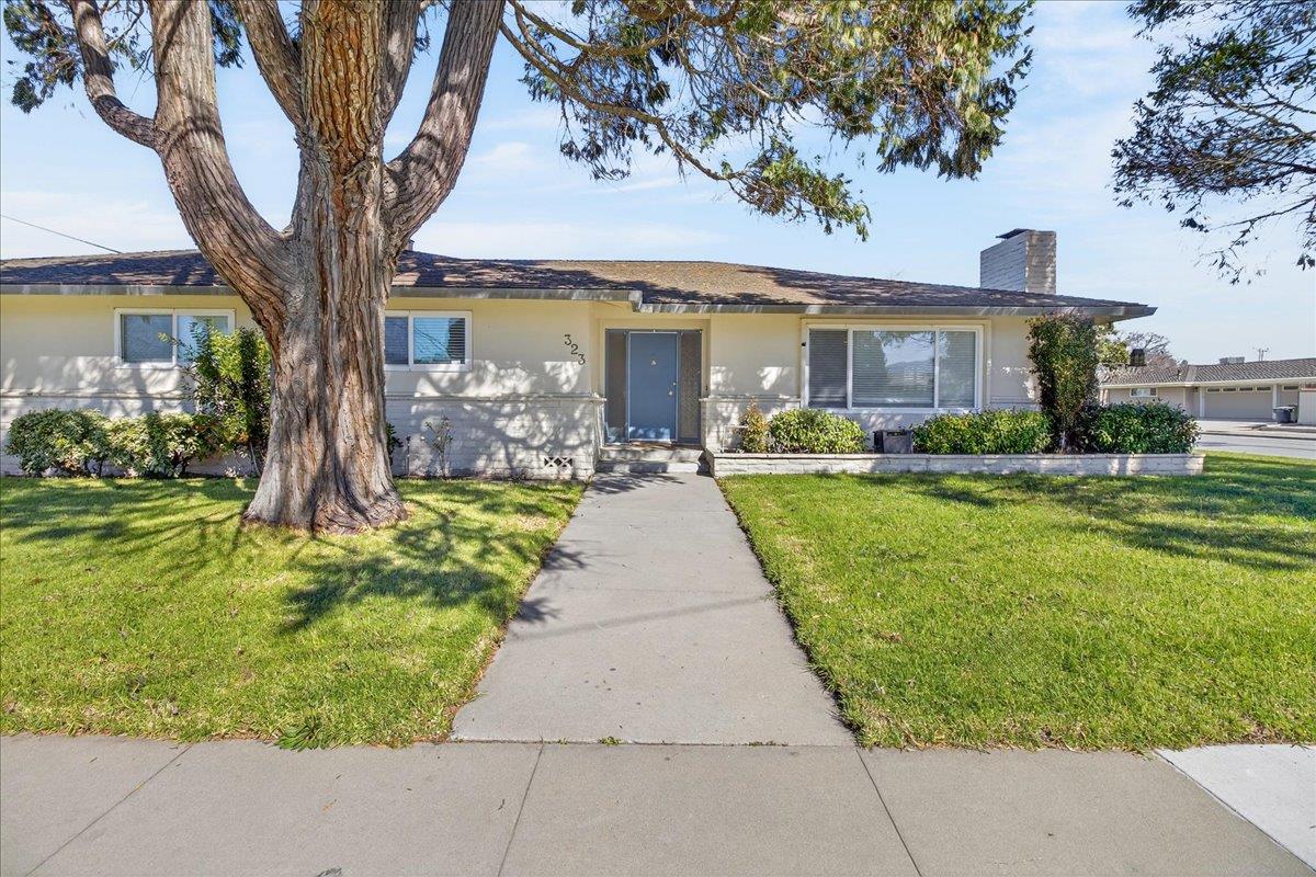 323 San Miguel Avenue