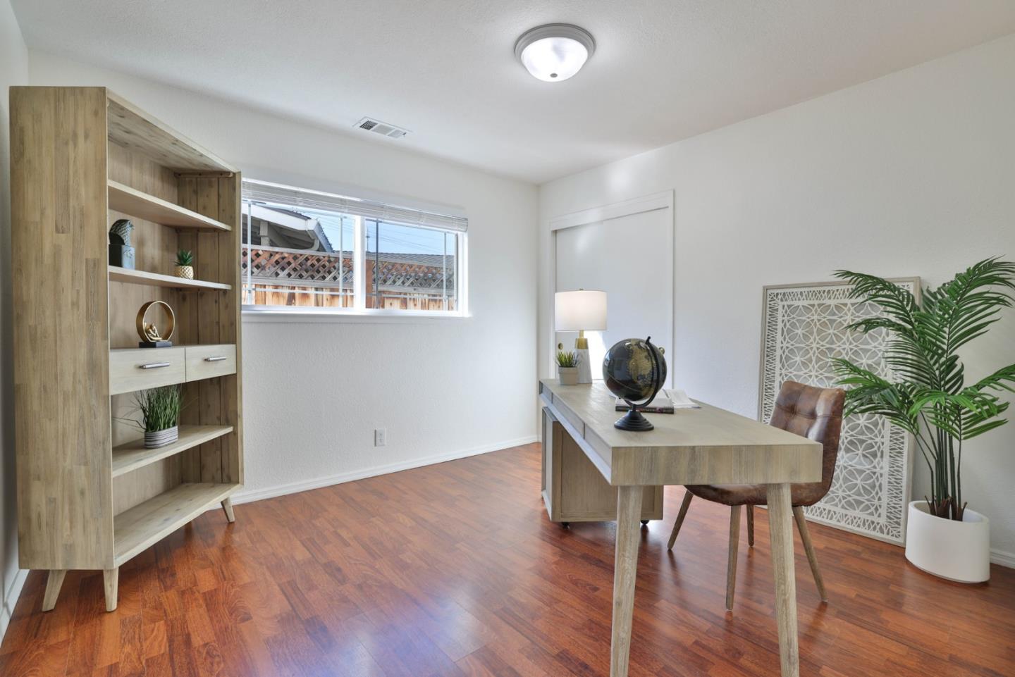 1546 Boone Drive