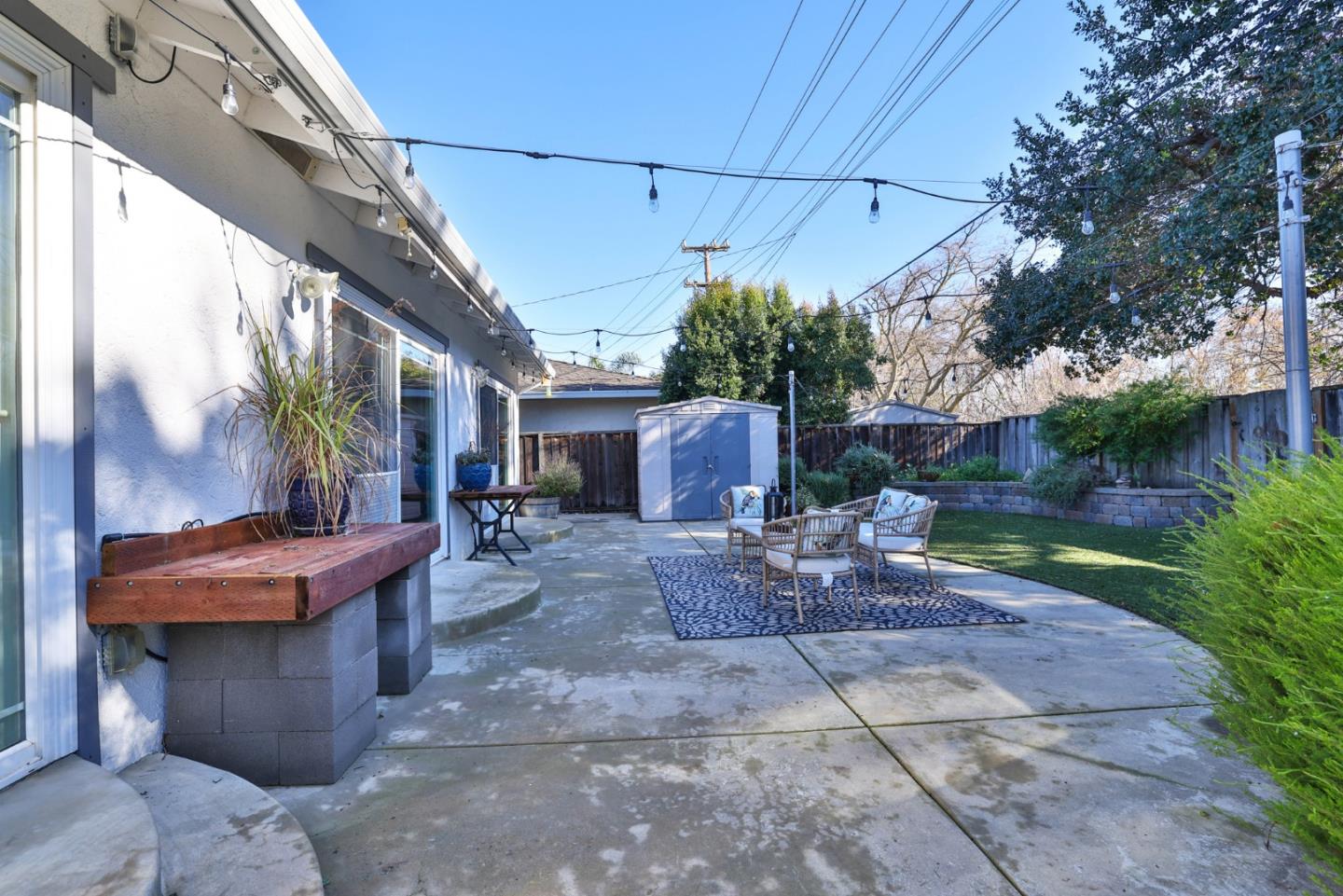 1546 Boone Drive