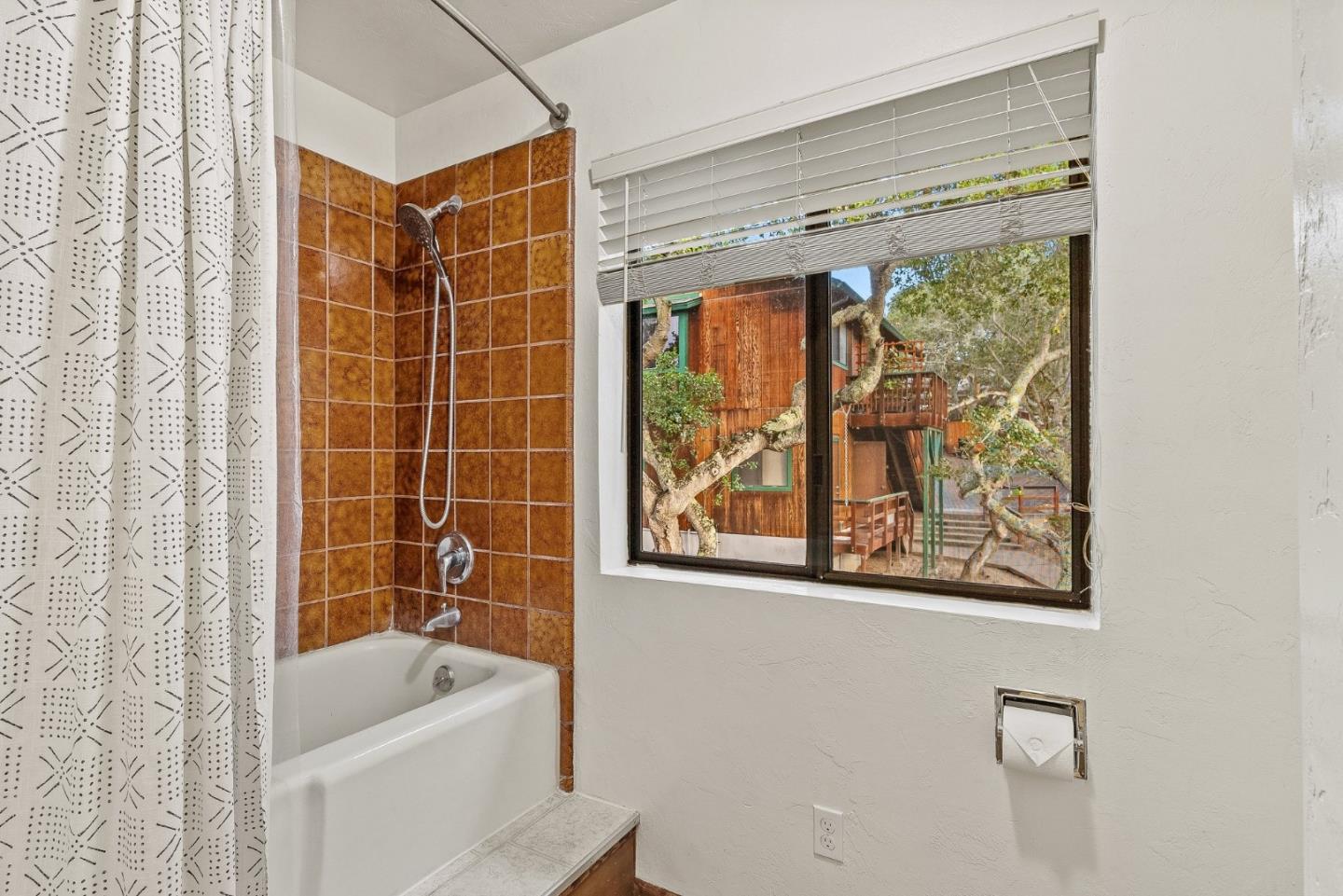 15460 Weather Rock Way