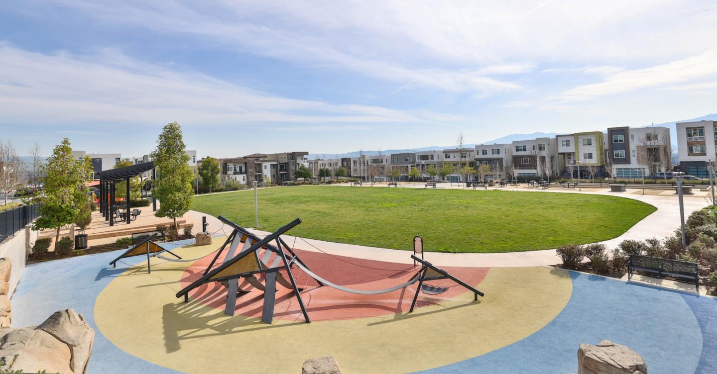 2986 Valley Of Hearts Del Place