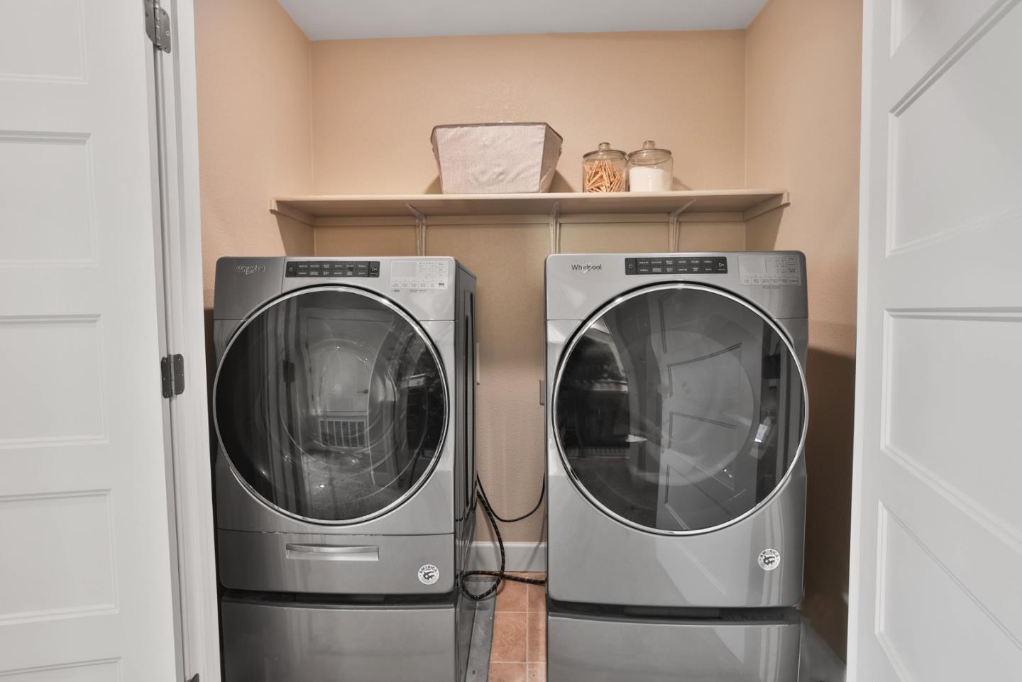 2986 Valley Of Hearts Del Place