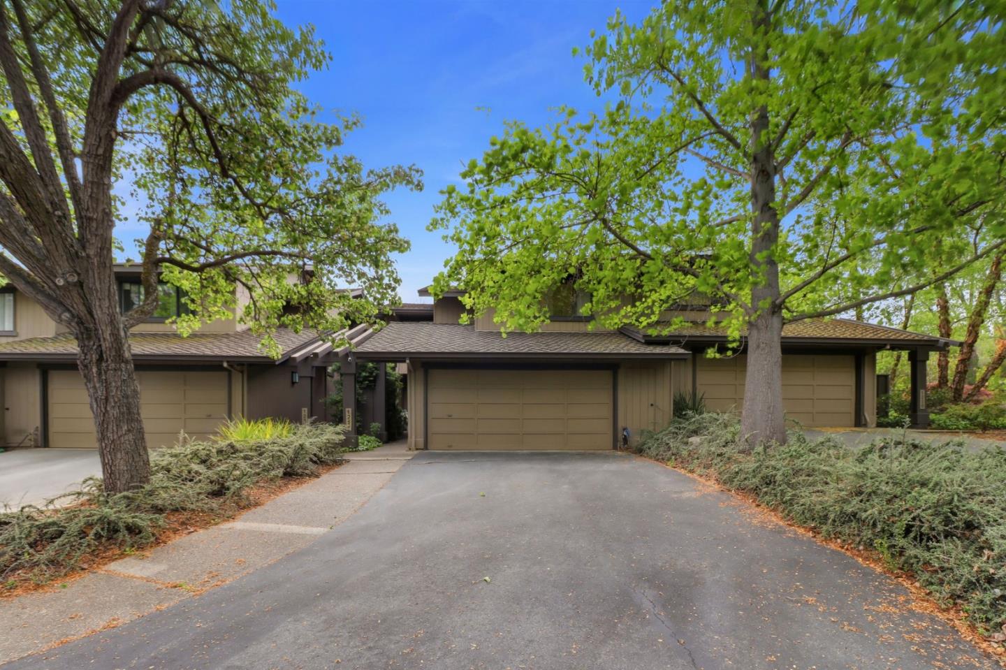 1224 Sharon Park Drive