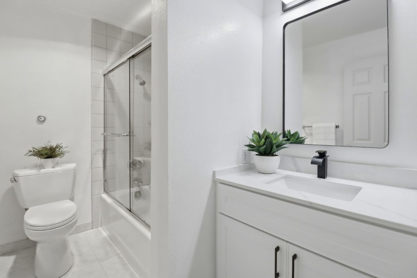 1224 Sharon Park Drive