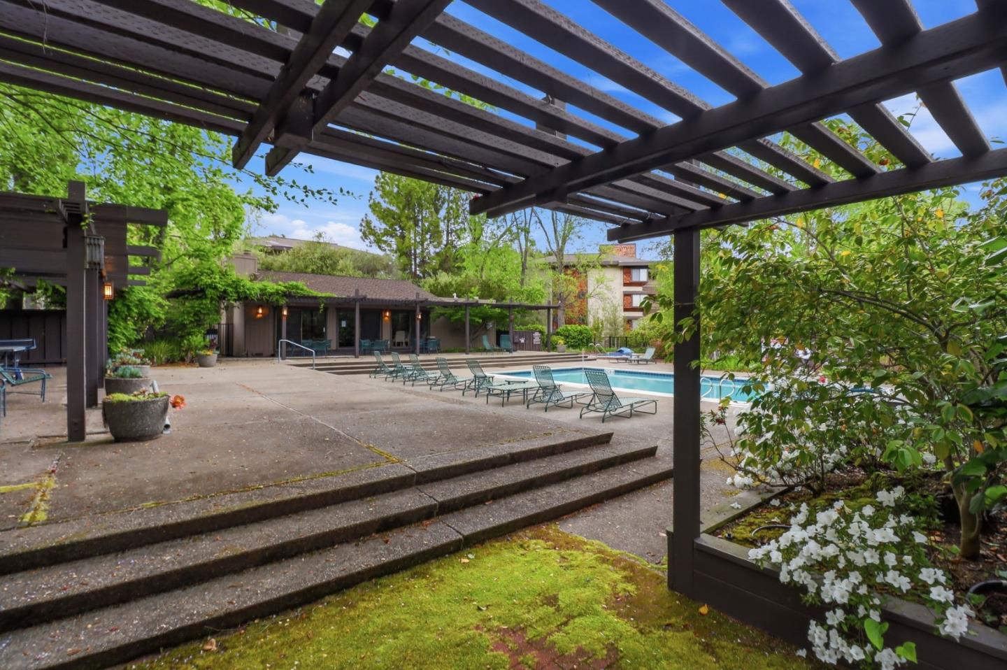 1224 Sharon Park Drive