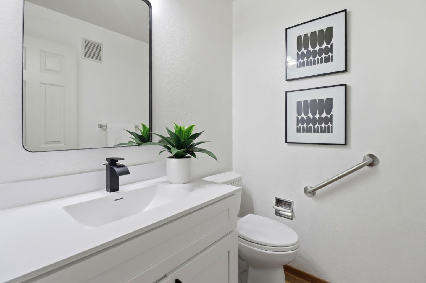 1224 Sharon Park Drive